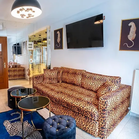 Διαμέρισμα Luxury Suites - Parking , Central Suites *