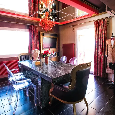 Luxury Suites - Parking , Central Suites Διαμέρισμα