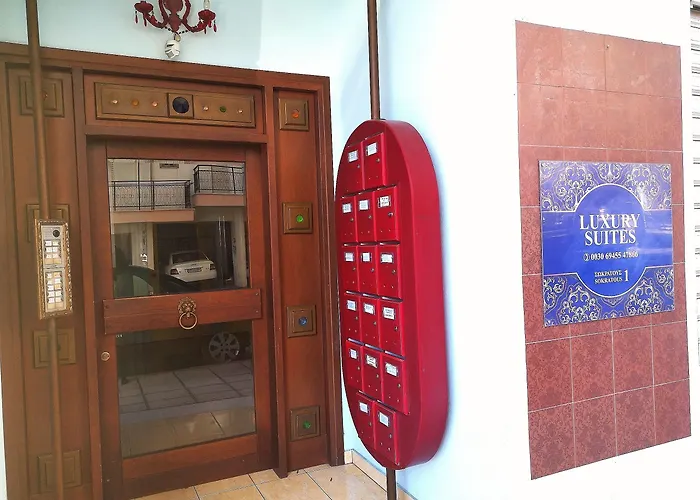 Luxury - Free Parking Dráma